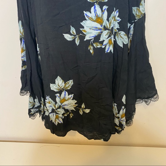 Free People Floral Navy Wanderer bell sleeve Mini dress Size XS - Picture 6 of 15